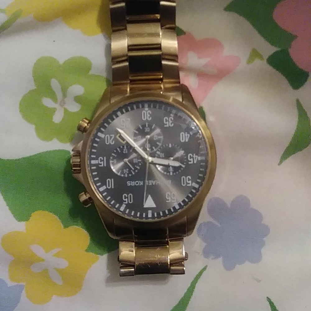 Mk 8361 gold watch